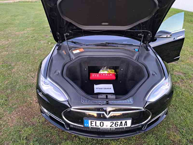 TESLA MODEL S, P85+, r.v. 2013, supercharging free!, DPH - foto 5