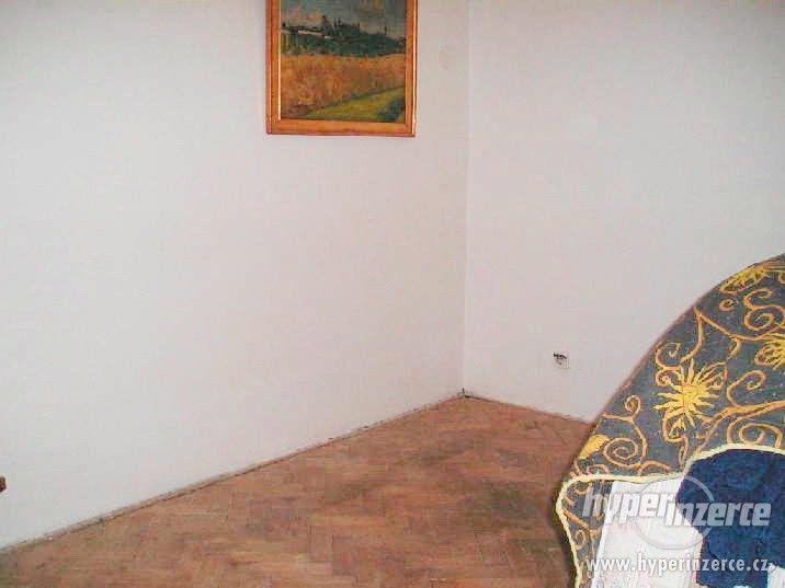 Nabízíme byt 2+kk, 46,7m2, OV Praha 9 u metra Českomoravská - foto 5