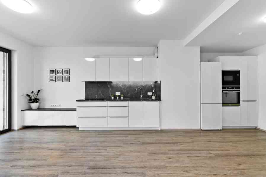 Pronájem luxusního bytu 2+kk s terasou, 76,4 m2 Ml. Boleslav - foto 4