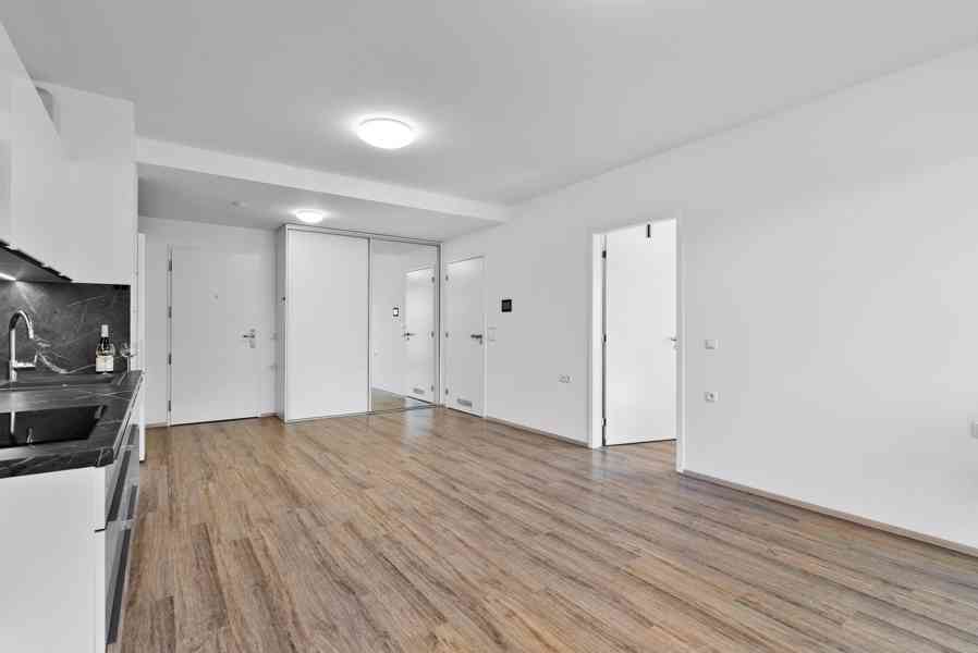 Pronájem luxusního bytu 2+kk s terasou, 76,4 m2 Ml. Boleslav - foto 3