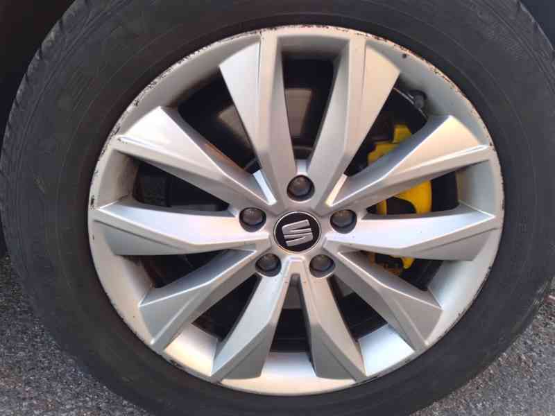 SEAT ATECA 2.0 TDI STYLE 4x4 110kW - foto 38