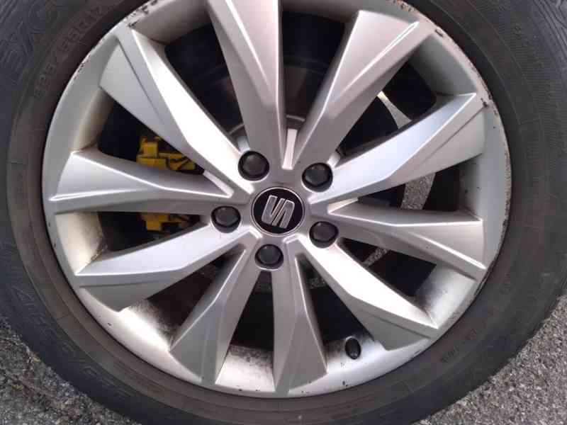 SEAT ATECA 2.0 TDI STYLE 4x4 110kW - foto 40