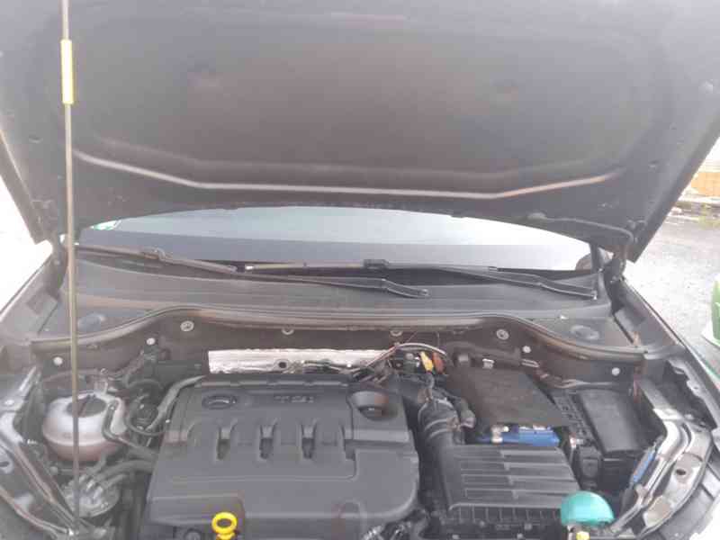 SEAT ATECA 2.0 TDI STYLE 4x4 110kW - foto 42