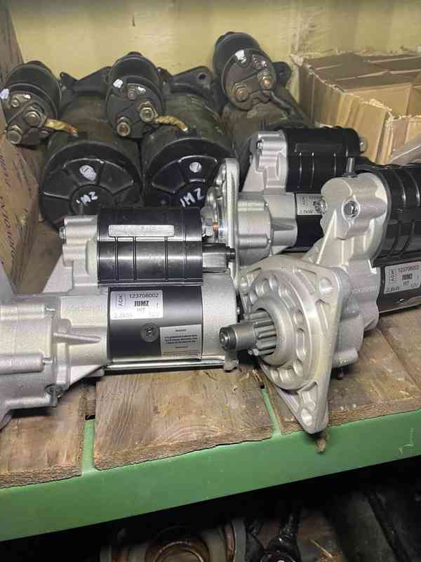 Turbína na Belarus 920,952 motor MMZ D243,čerpadlo naftové. - foto 9