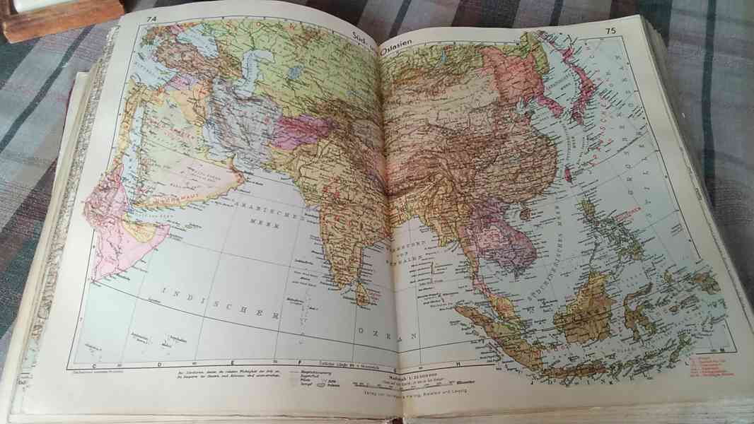 Velký atlas světa z protektorátu - foto 13
