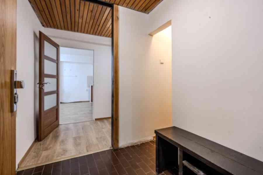 Prodej bytu 3kk (87,5 m²) s vytápěnou garáží v domě - foto 8