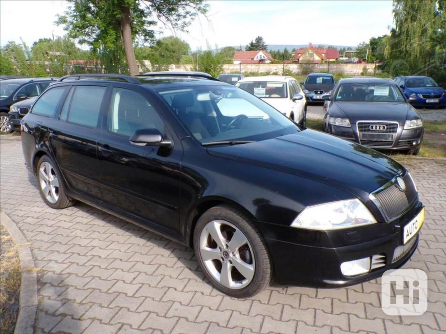 Škoda Octavia 1,8 TSI XENON,NAVI,TAŽNÉ ZAŘ.-HNED ODJÍŽDÍTE - foto 1