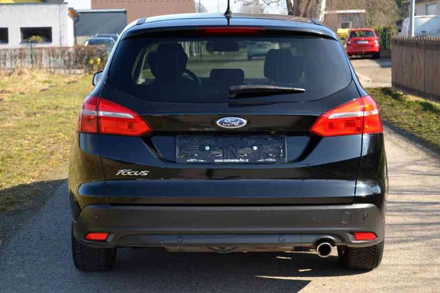 Ford Focus 2.0 TDCI 110kW Titanium kombi - foto 3