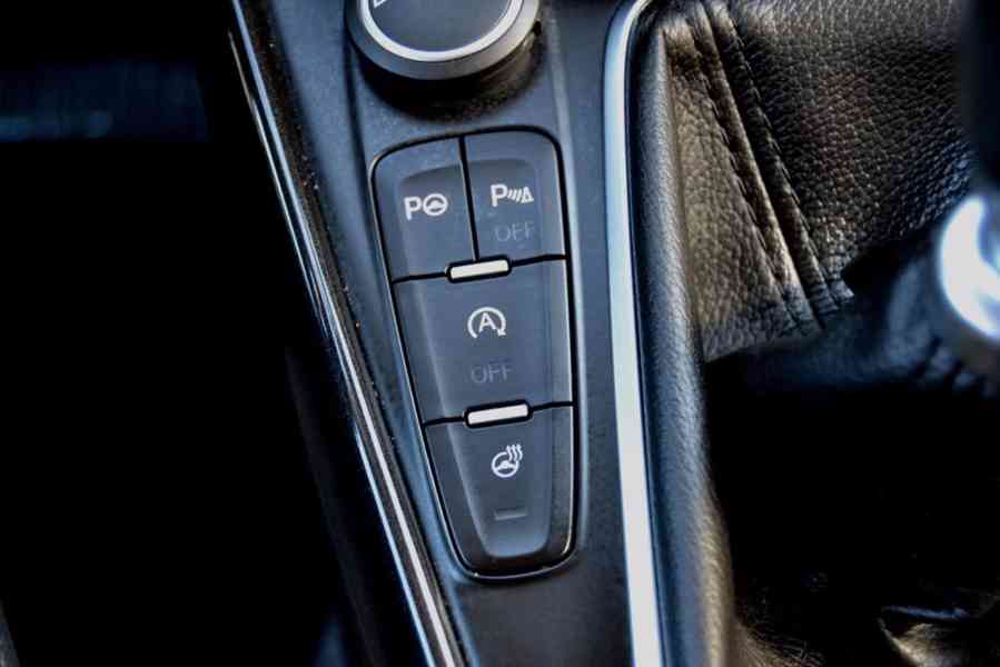Ford Focus 2.0 TDCI 110kW Titanium kombi - foto 13