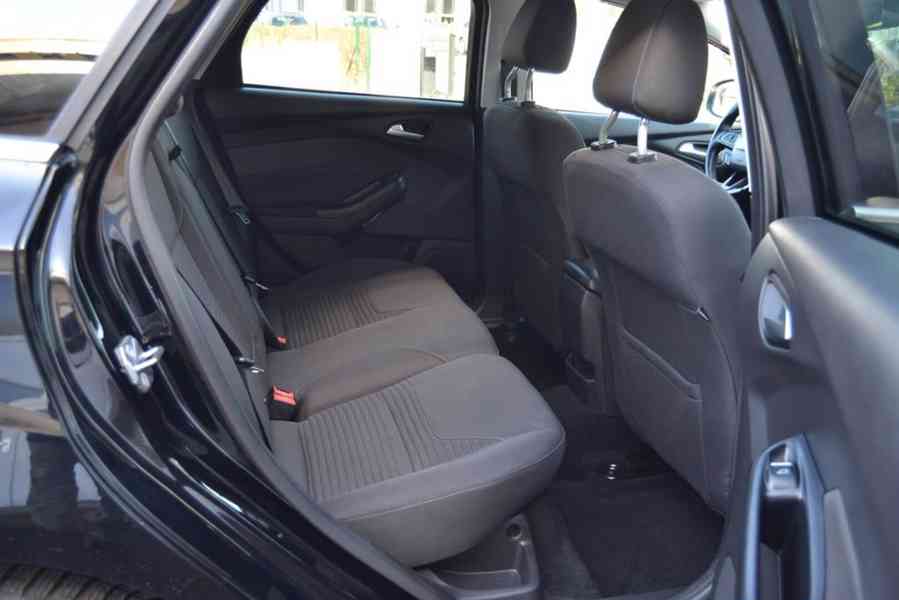 Ford Focus 2.0 TDCI 110kW Titanium kombi - foto 16