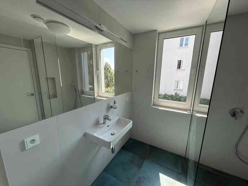 Pronájem bytu 3+kk 71 m² - foto 6