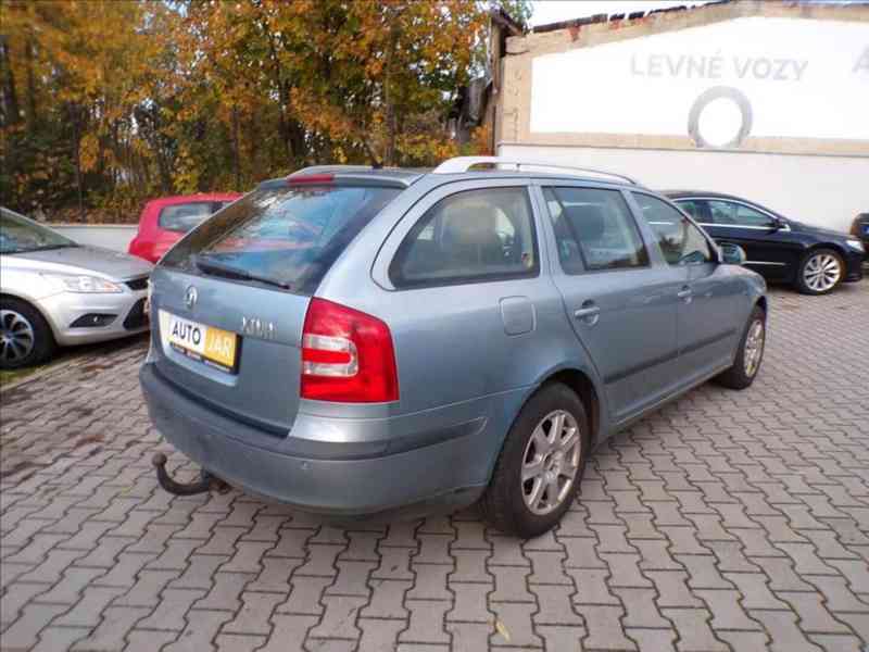 Škoda Octavia 2,0 TDI TAŽNÉ ZAŘÍZENÍ - foto 4