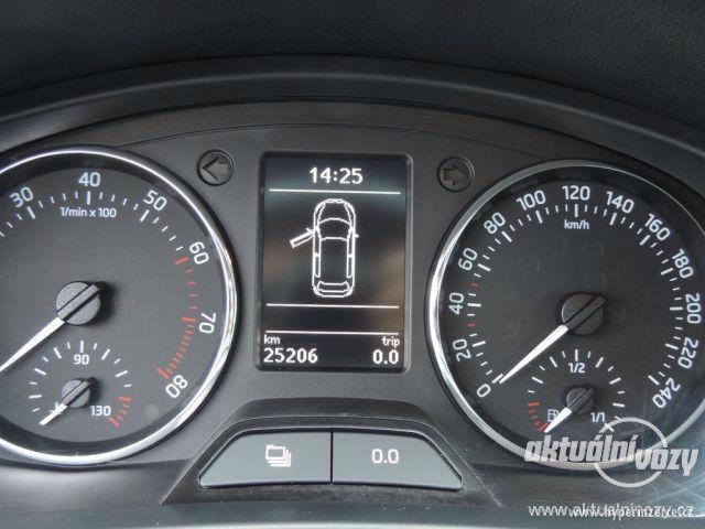 Škoda Rapid 1.2, benzín, vyrobeno 2015 - foto 16
