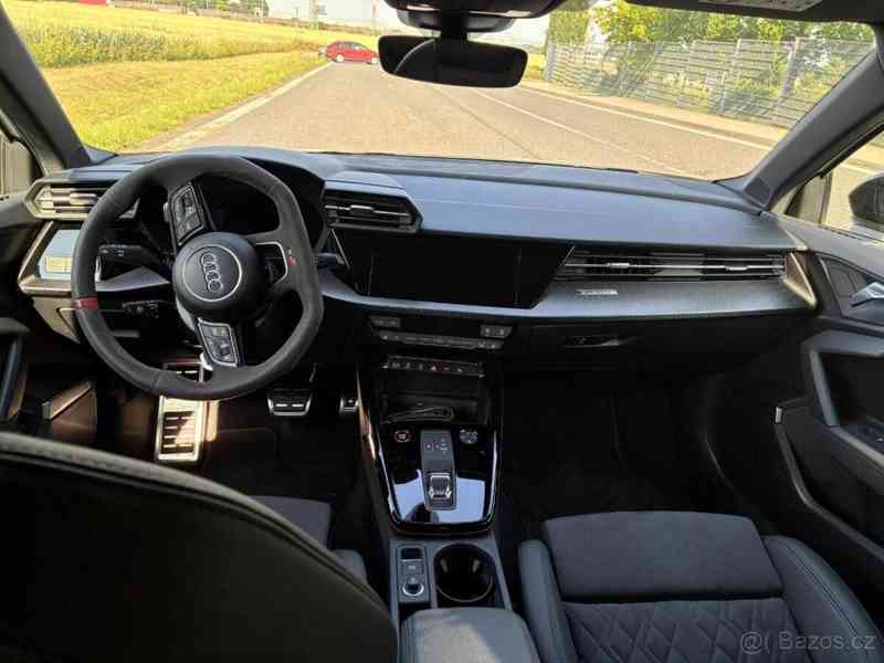 Audi RS 3 2,5 SportbackTFSI 294kW quattro - foto 6