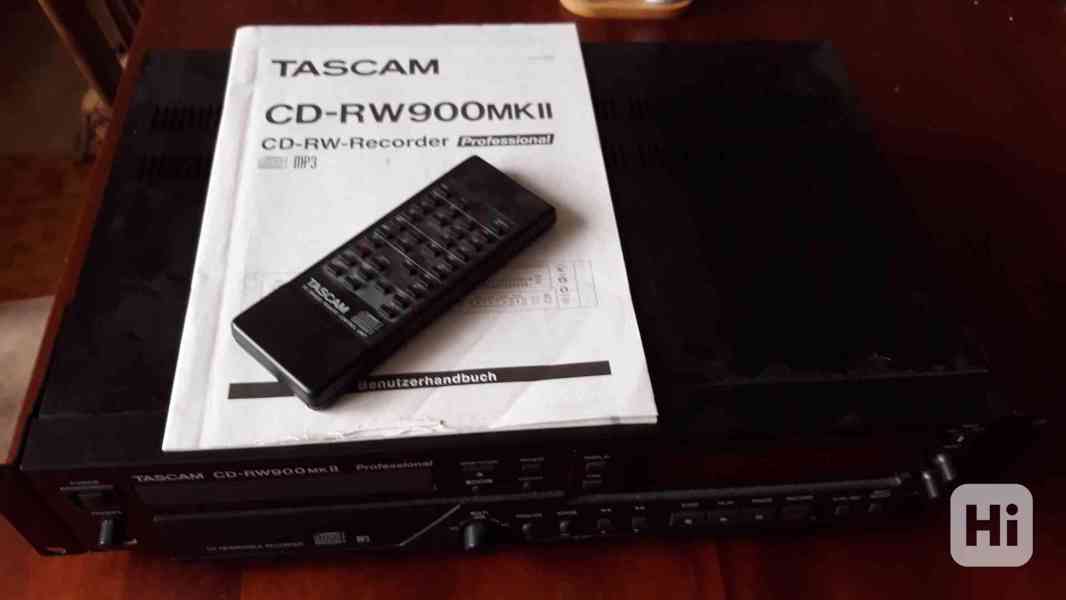 CD rekordér a přehrávač TASCAM 900MKII - foto 1