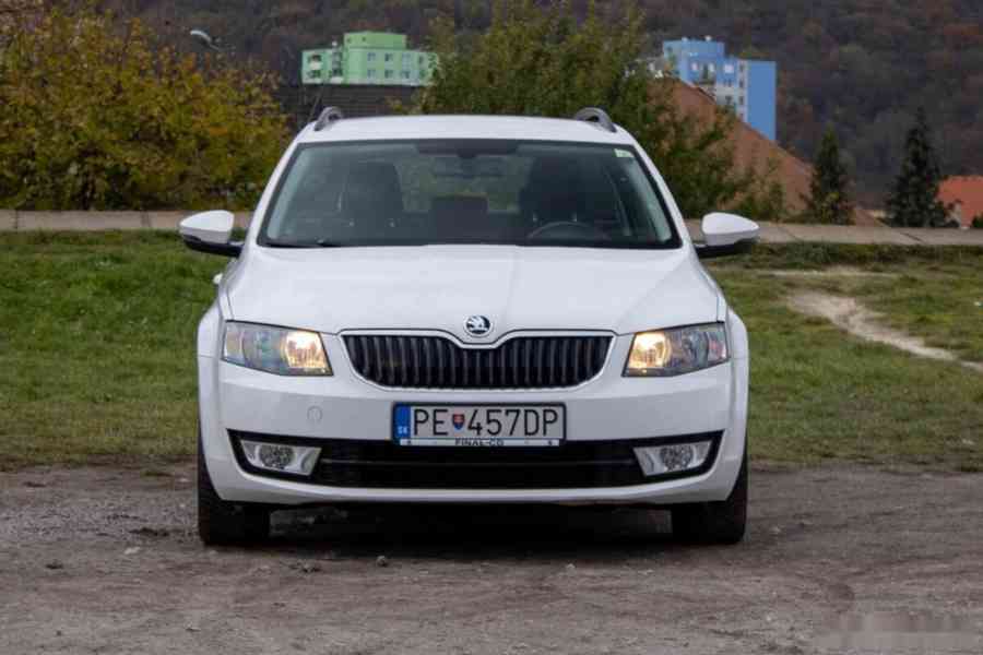 Škoda Octavia 1.6 TDI Ambition - foto 2