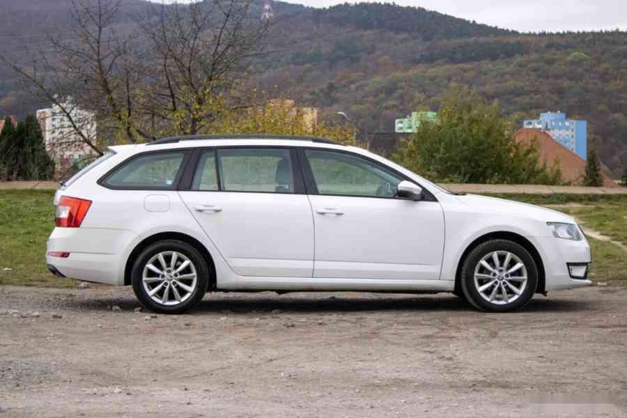 Škoda Octavia 1.6 TDI Ambition - foto 4
