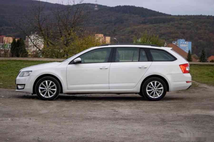Škoda Octavia 1.6 TDI Ambition - foto 8