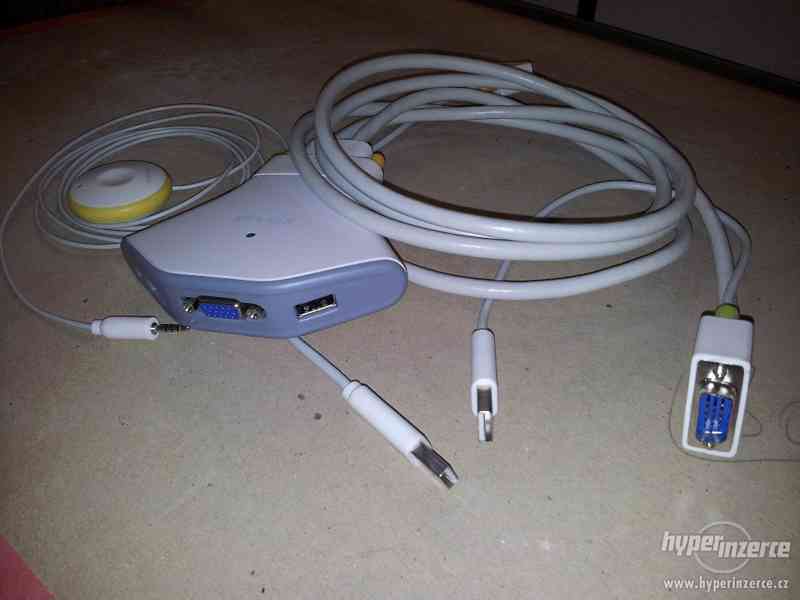 USB port,sluchátka,USB kabel,síťový kabel....... - foto 1