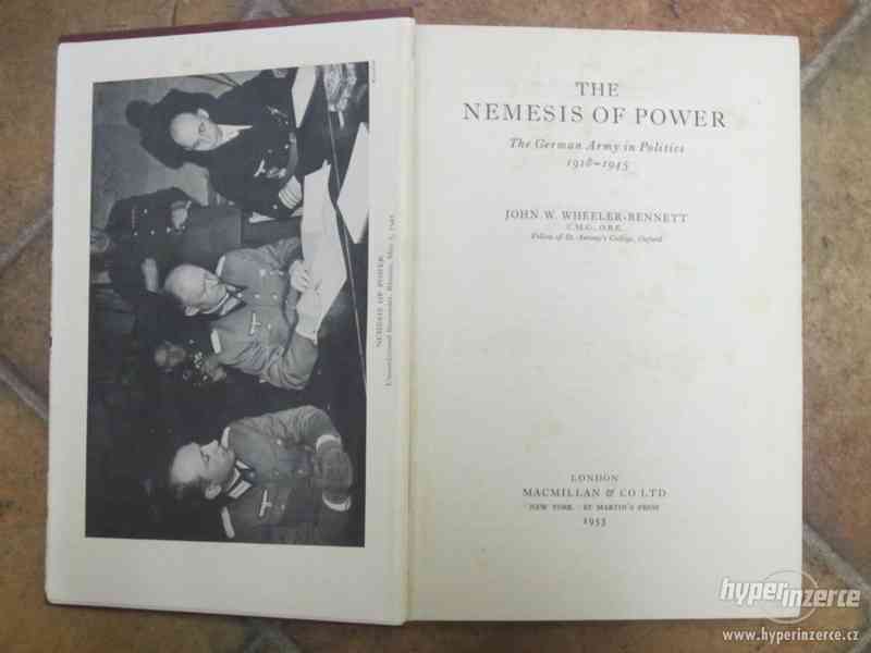 Kniha The Nemesis of Power (válečné téma) anglicky - foto 2