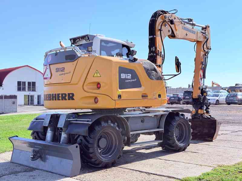 Kolové rypadlo Liebherr A912 Compact Litronic (Možnost leasi - foto 4