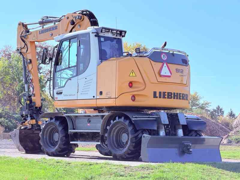 Kolové rypadlo Liebherr A912 Compact Litronic (Možnost leasi - foto 3
