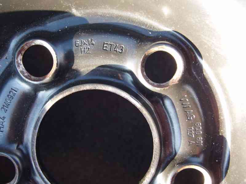 Zánovní kolo Škoda Fabia 185/60 R14, 82 H - foto 5