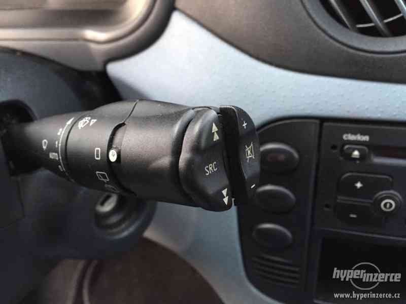 Citroen C3 1,4i , rok výroby 2003, 1. majitel,servisní kniha - foto 9