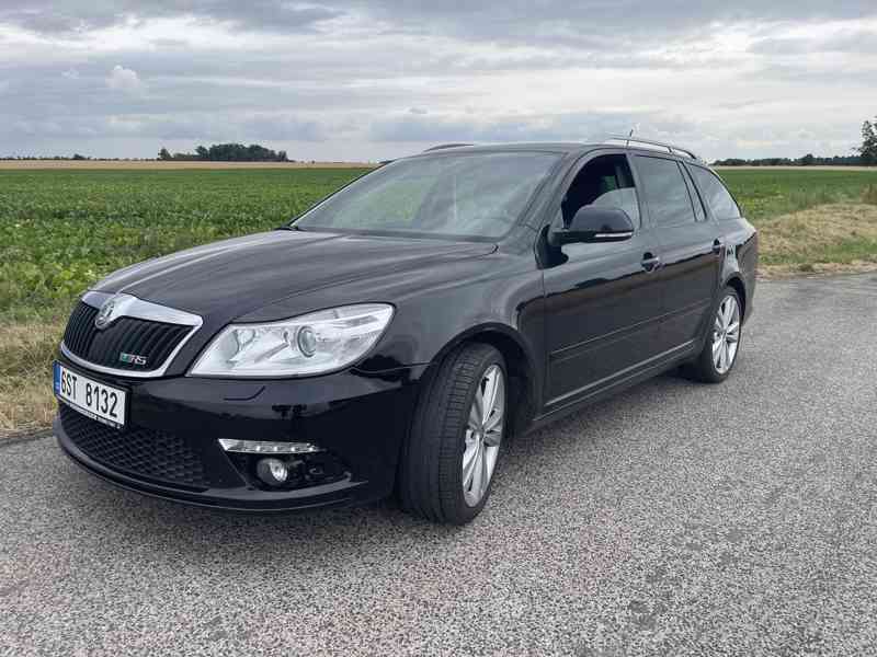 Škoda Octavia II 2.0 TDi RS - foto 1