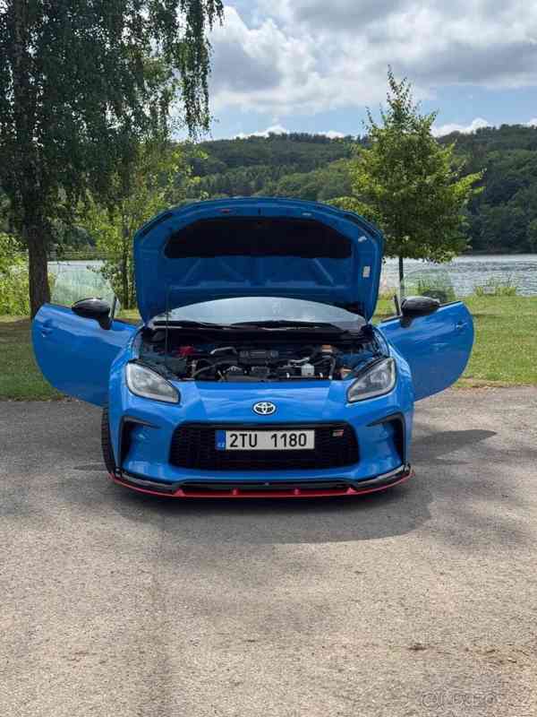 Toyota GR86 2,4   Executive - foto 3