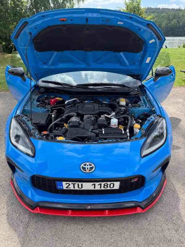 Toyota GR86 2,4   Executive - foto 5