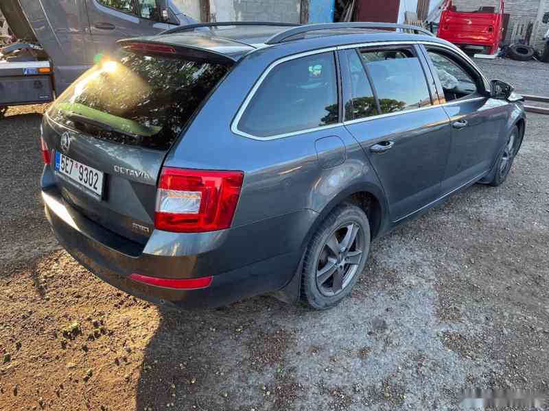 Škoda Octavia 1.4 TSI 81kw CNG rok 8.2016 - foto 7