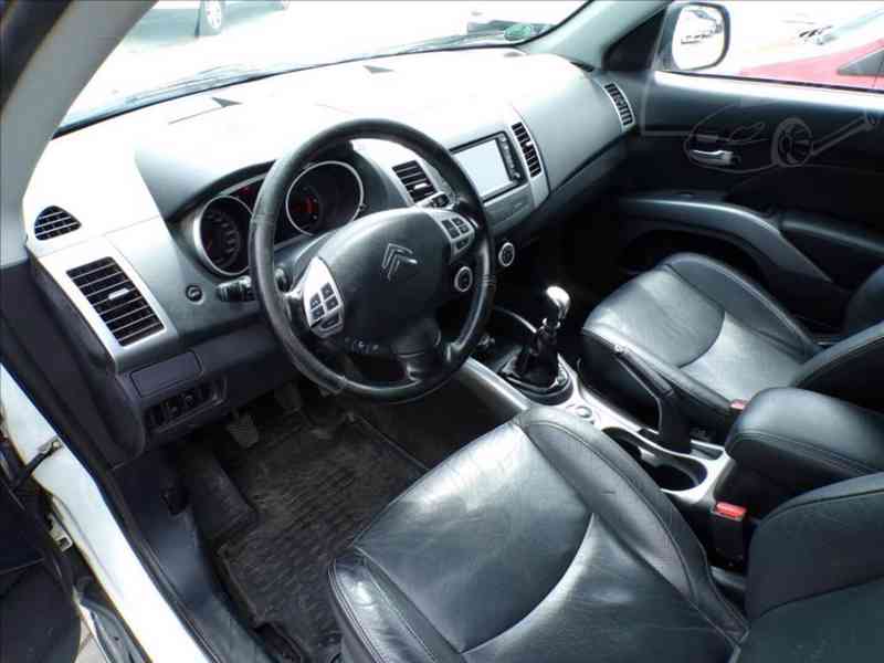 Citroën C-Crosser 2,2 HDI -7.míst,4X4,TAŽ.ZAŘ. - foto 10