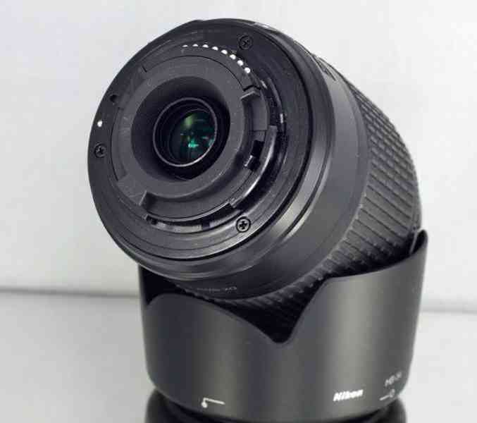 Nikon AF-S DX Nikkor 55-200mm f/4-5.6 G ED - foto 5