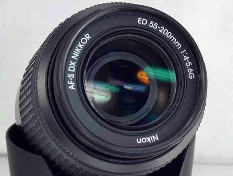 Nikon AF-S DX Nikkor 55-200mm f/4-5.6 G ED - foto 4