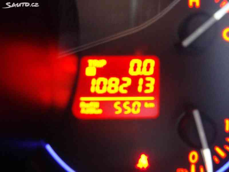Mazda CX-7, MZR-CD 2.2 4x4 - foto 9