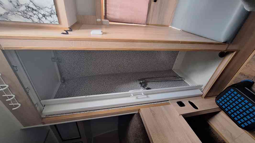 Obytné auto, karavan, vestavba r.2017 - foto 10