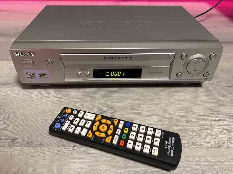 Kvalitní videorekordér SONY SLV-SE430 