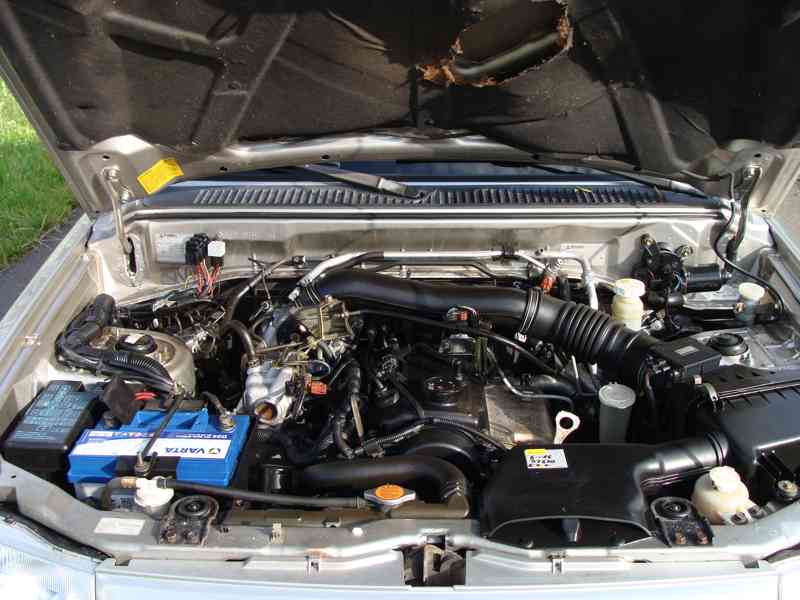 Mitsubishi Pajero Pinin 1.8 GDi klima tažný 4x4 - foto 15