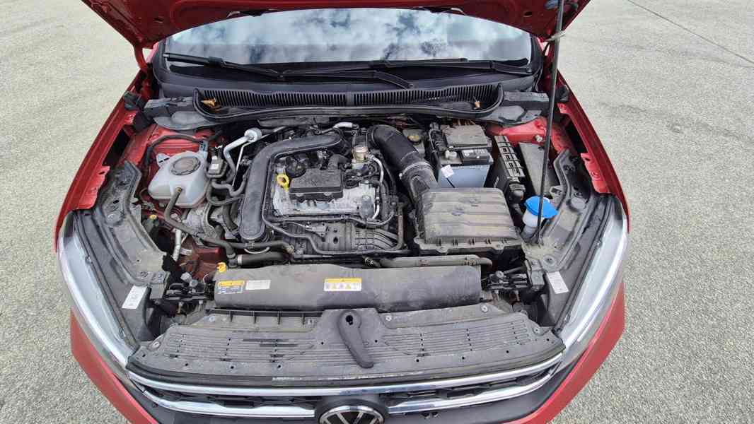 VOLKSWAGEN Taigo 1,0 TSI Style - foto 15