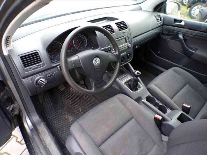 VW Golf 1,4 i TAŽ.ZAŘ.,KLIMA-hned odjíždíte - foto 7