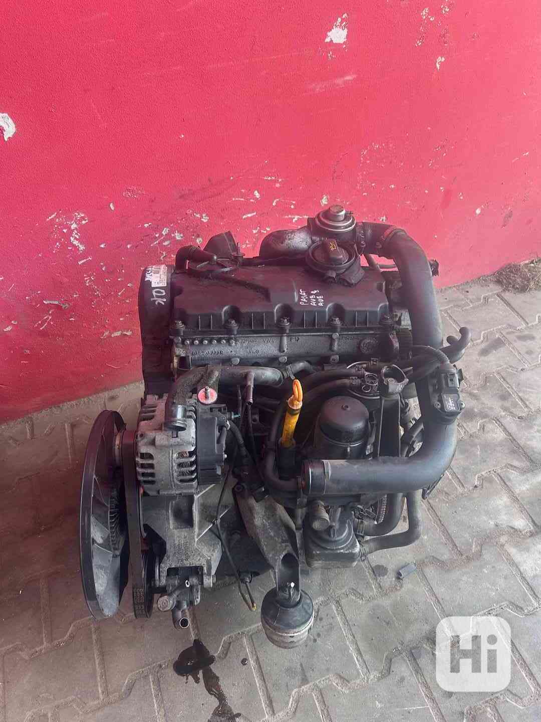 Motor 1,9TDI 74 KW VW passat typ AVB kompletní - foto 1
