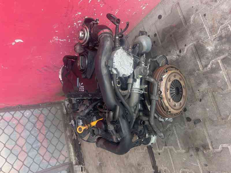 Motor 1,9TDI 74 KW VW passat typ AVB kompletní - foto 3