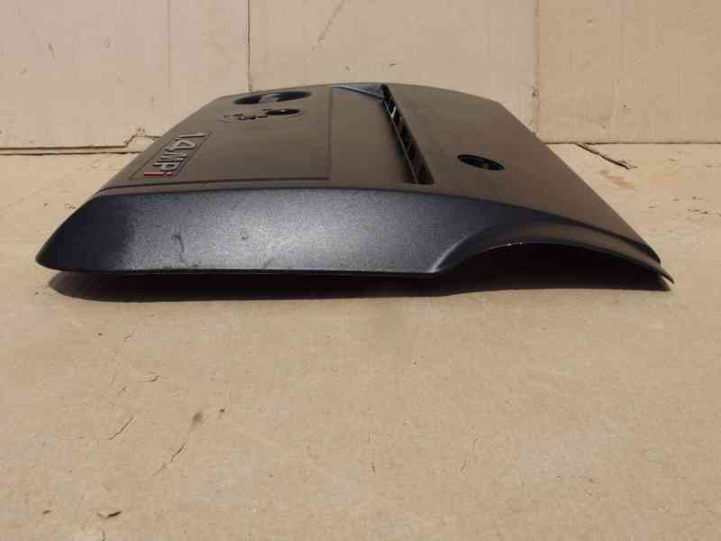 Kryt motoru Škoda Fabia I 1.4 MPi - foto 3