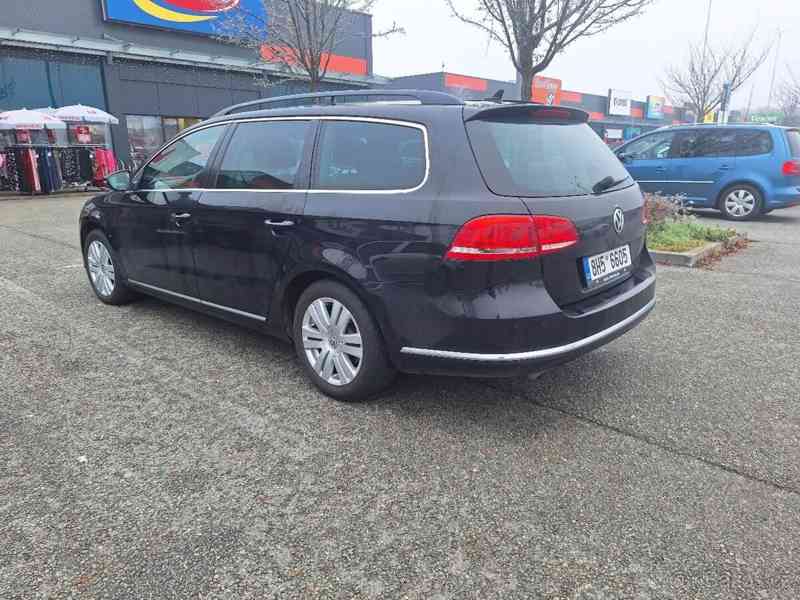 Volkswagen Passat 2,0 B7 - foto 4