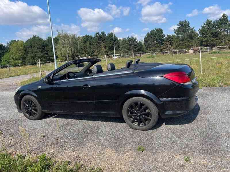 Opel Astra 1,8 - foto 5