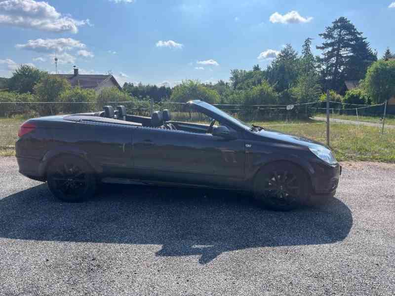 Opel Astra 1,8 - foto 3