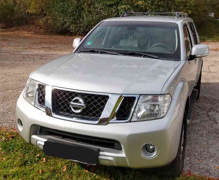 Nissan Pathfinder 2.5 dCi  SE 140kw - foto 11