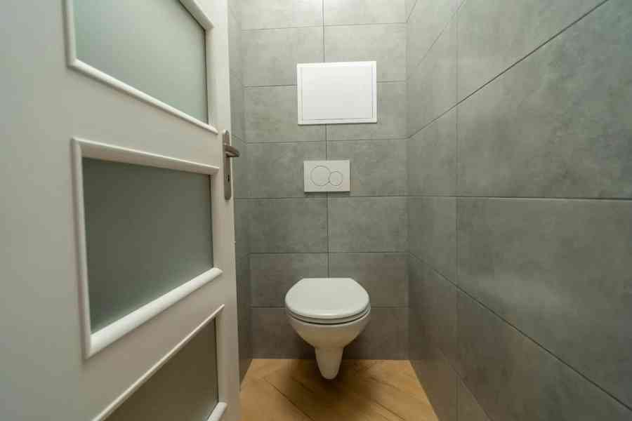 Pronájem bytu 2+1 72 m² - foto 7
