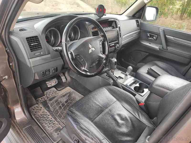 Mitsubishi Pajero 3,2   DI-D 2016 – zajímavá výbava - foto 13